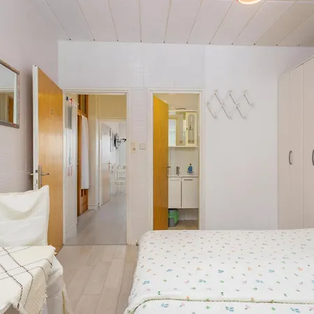 Stunning In With House Sea View Apartment Silo (Krk)