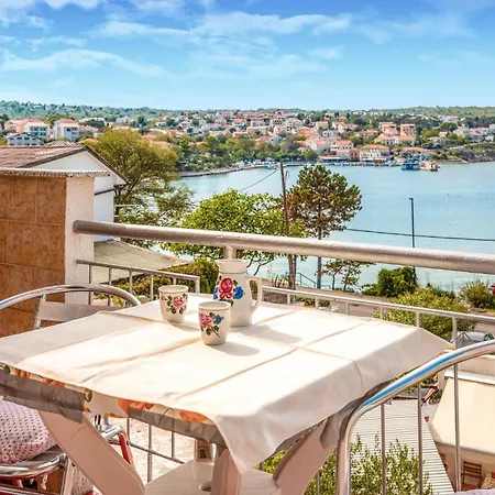 Stunning In With House Sea View *
